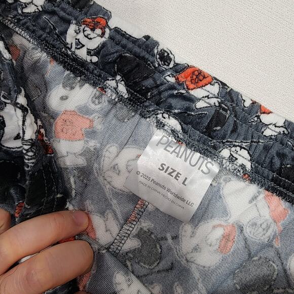 Snoopy black pajamas pants men's Large - Picture 4 of 5